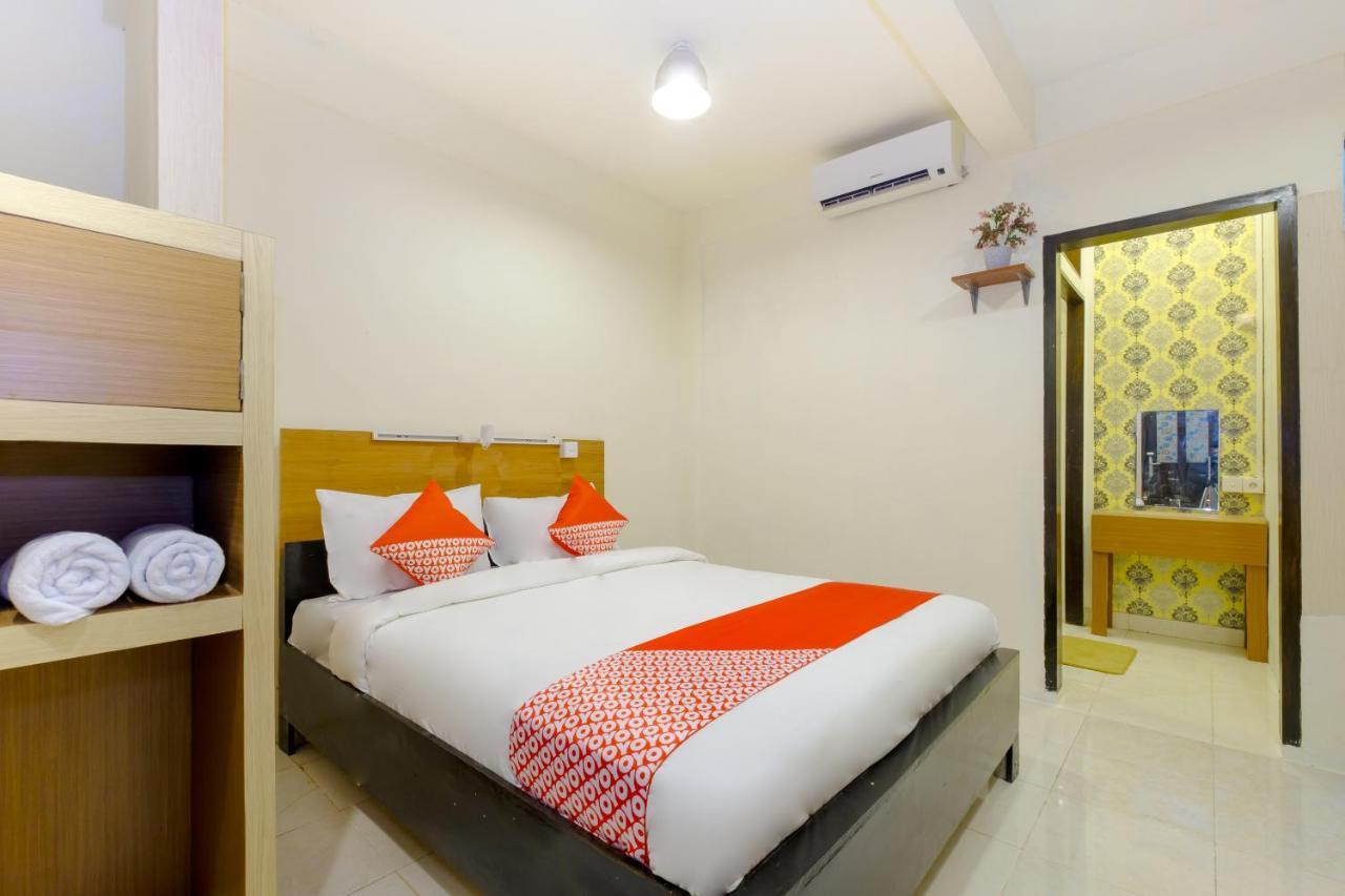 Oyo 3088 Green Valley House Senggigi Bagian luar foto