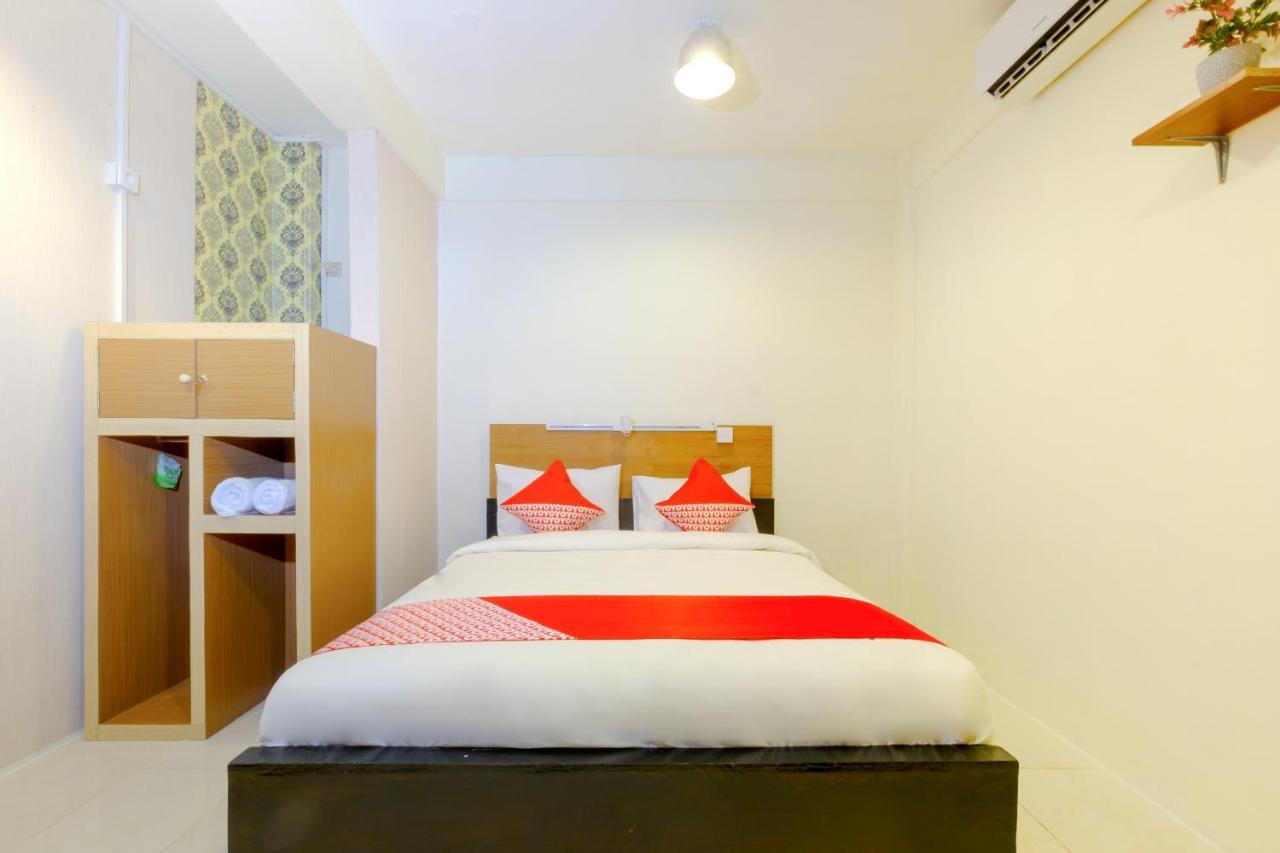 Oyo 3088 Green Valley House Senggigi Bagian luar foto