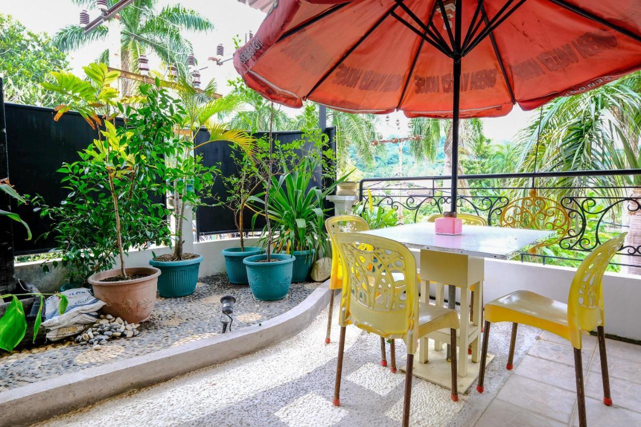 Oyo 3088 Green Valley House Senggigi Bagian luar foto